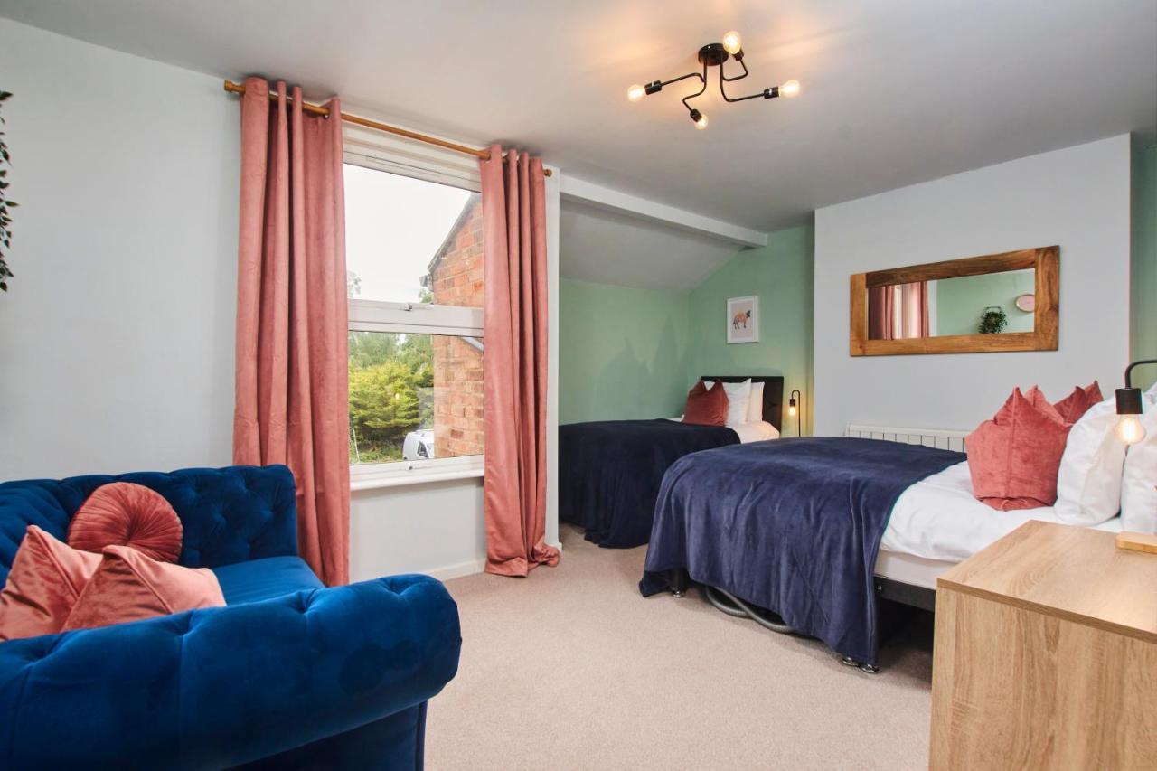 Fantastic Central Stratford Two Bedroom Apartment By Purestay Short Lets & Serviced Accommodation With Parking Exterior foto